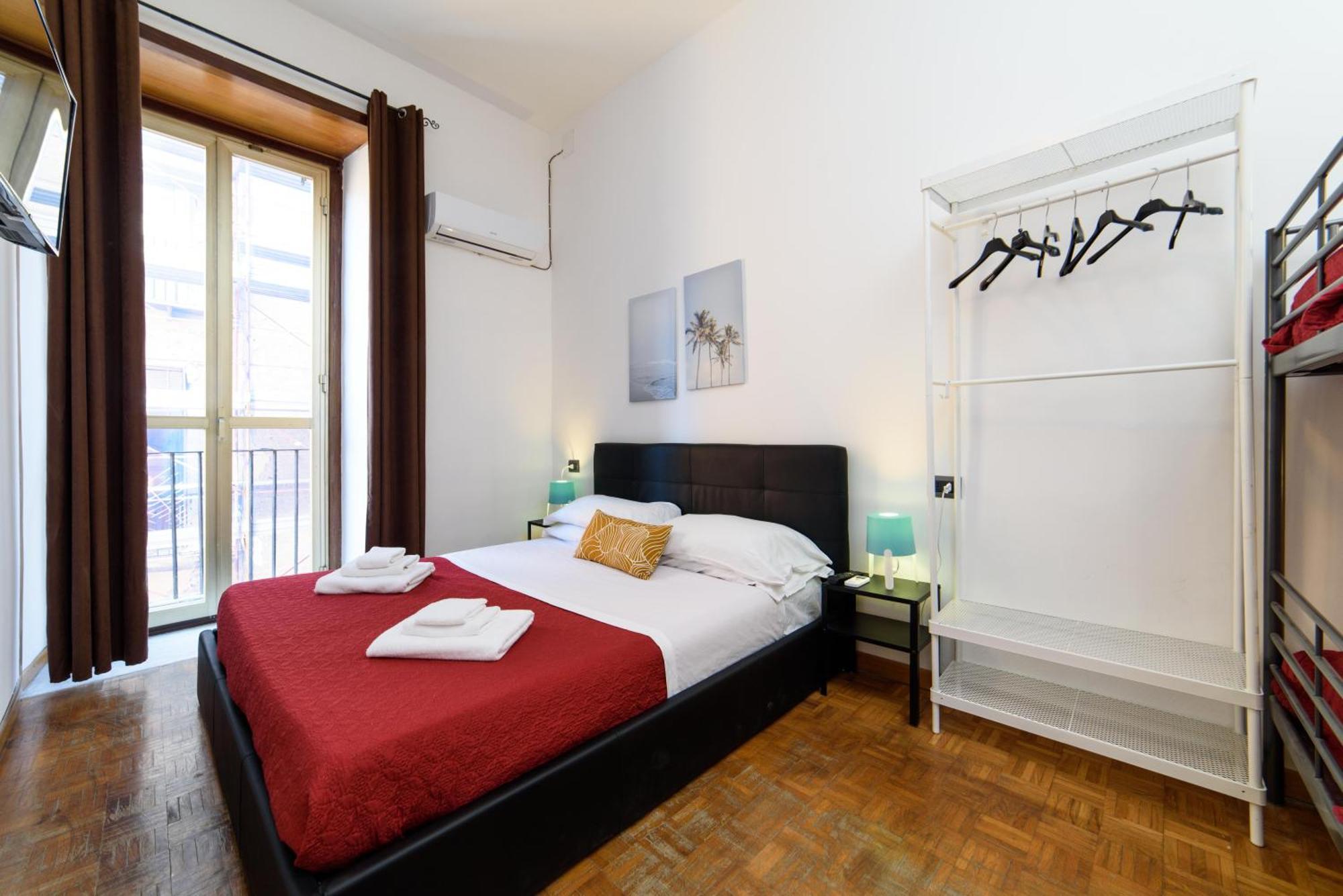 נאפולי Inside Chiaia Rooms מראה חיצוני תמונה